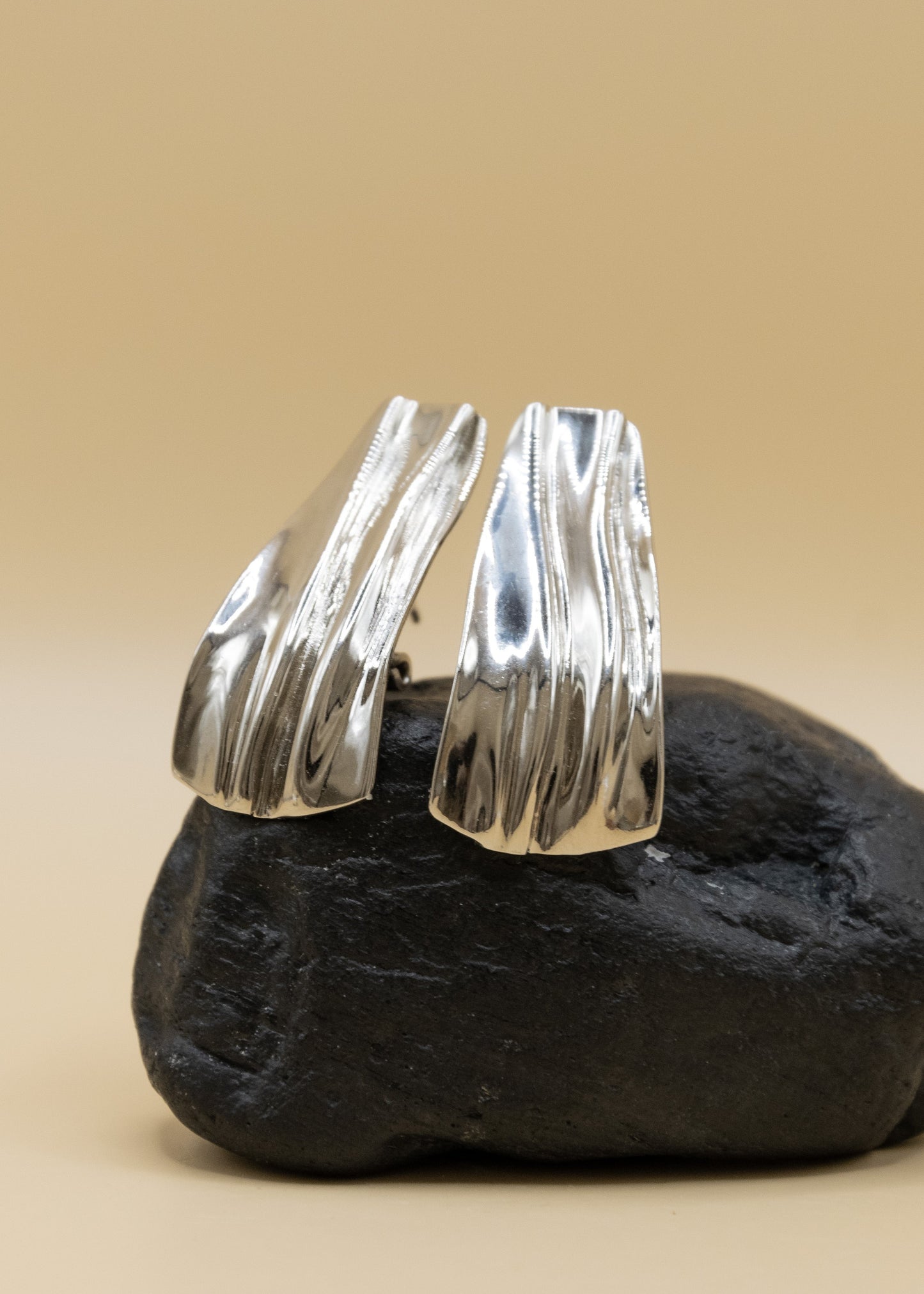 boucles d'oreilles froissées Lyria Mont