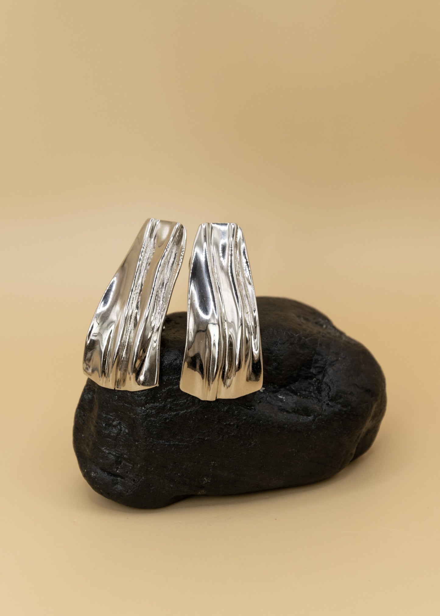 boucles d'oreilles froissées Lyria Mont
