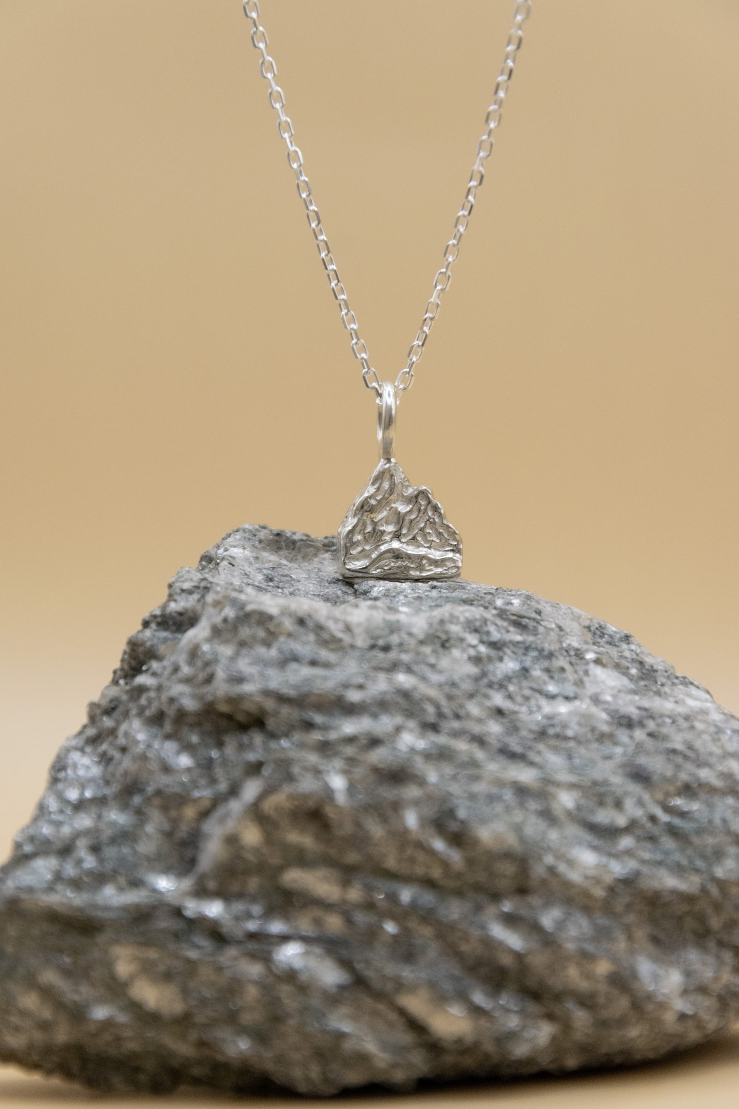 collier montagne Lyria Mont